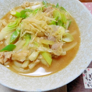 みそ煮込みうどん